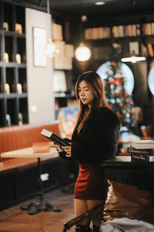 How to Create a Cozy Reading Corner at Home